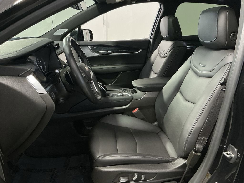 2023 Cadillac XT5 Premium Luxury