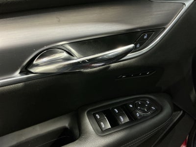 2024 Cadillac XT6 Luxury