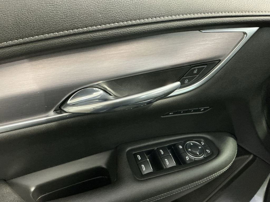 2023 Cadillac XT6 Luxury