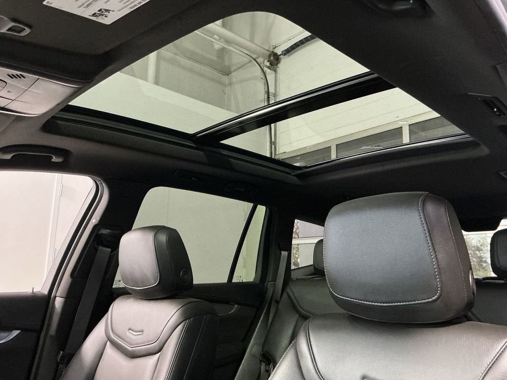 2023 Cadillac XT6 Luxury