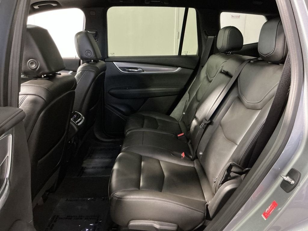 2023 Cadillac XT6 Luxury