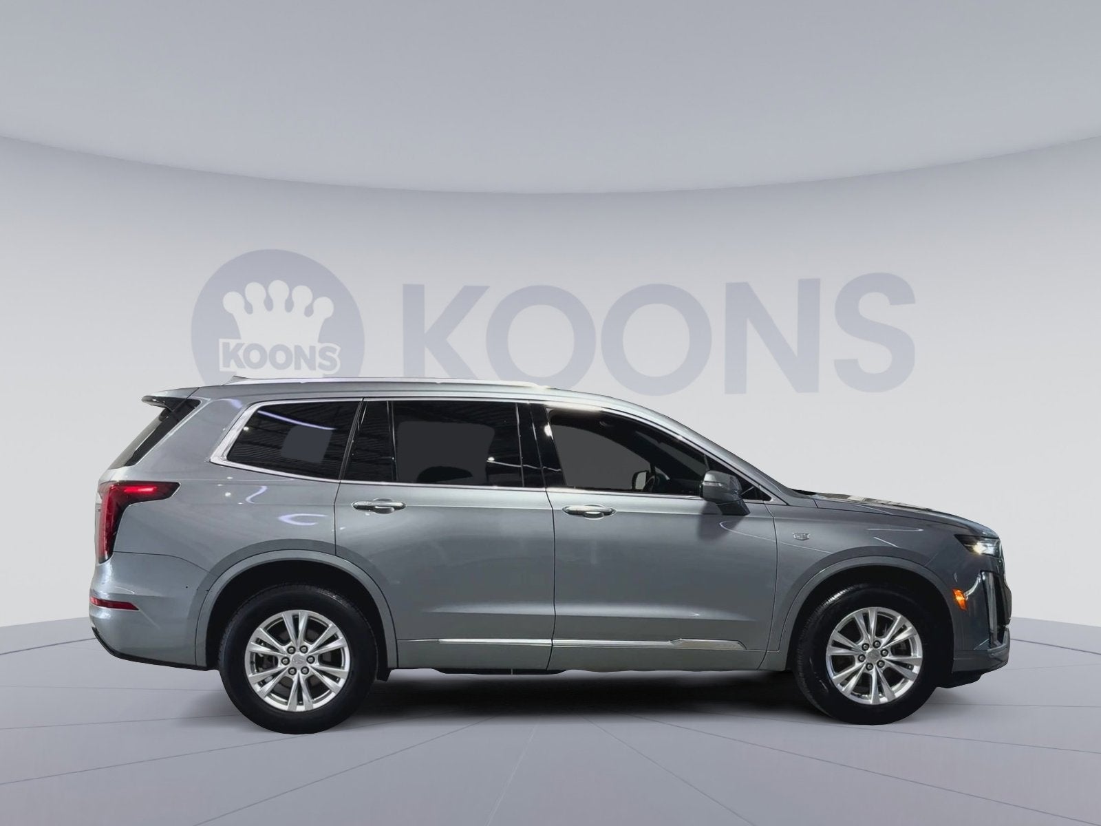 2023 Cadillac XT6 Luxury