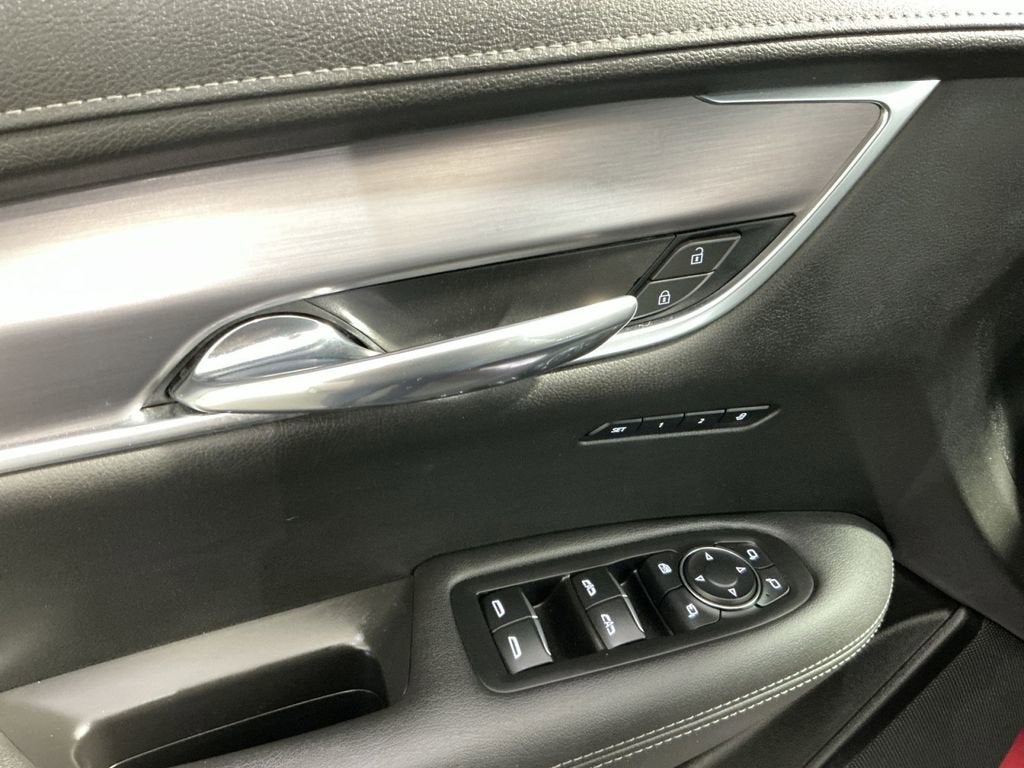 2024 Cadillac XT6 Luxury