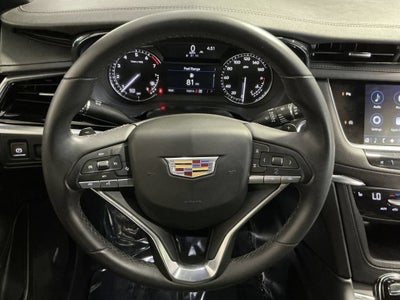 2025 Cadillac XT6 Luxury