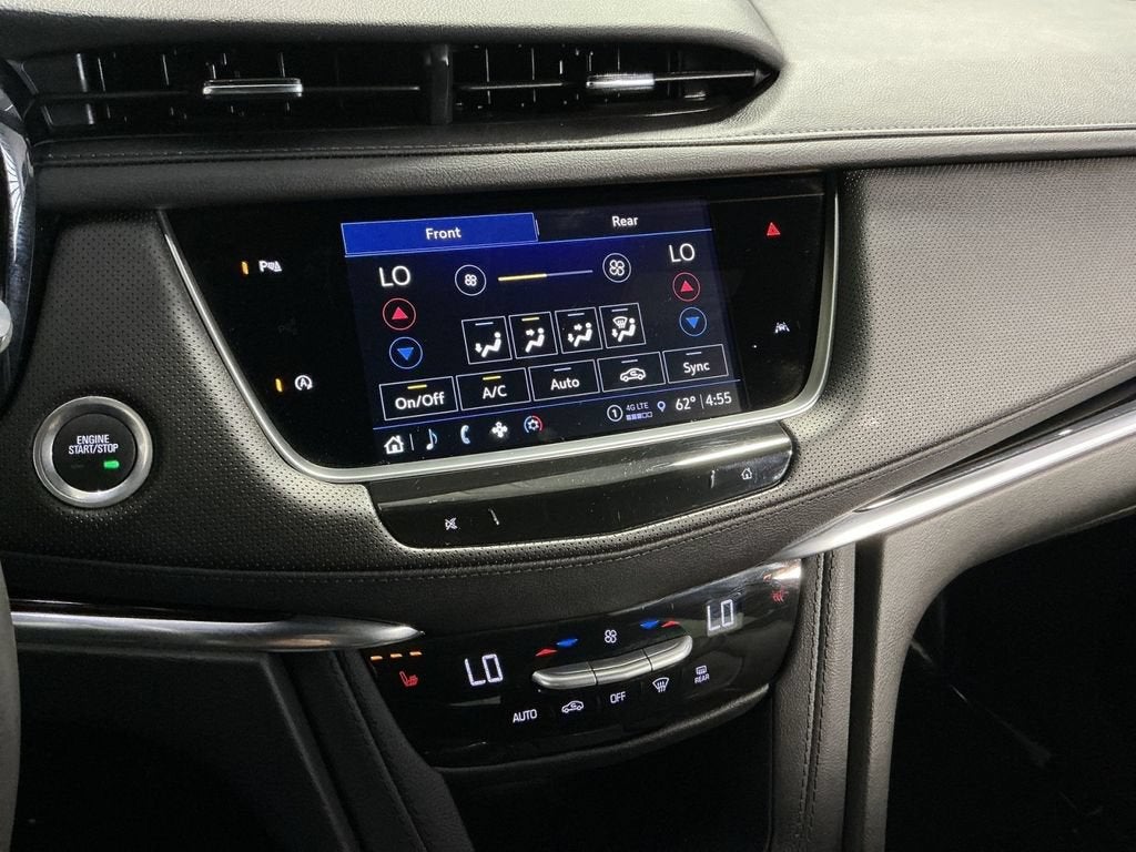 2025 Cadillac XT6 Luxury