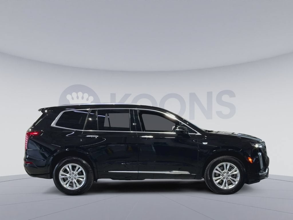2025 Cadillac XT6 Luxury