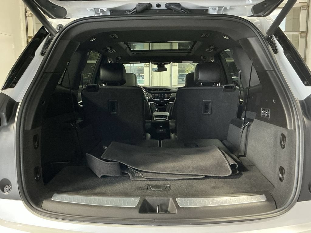 2023 Cadillac XT6 Sport
