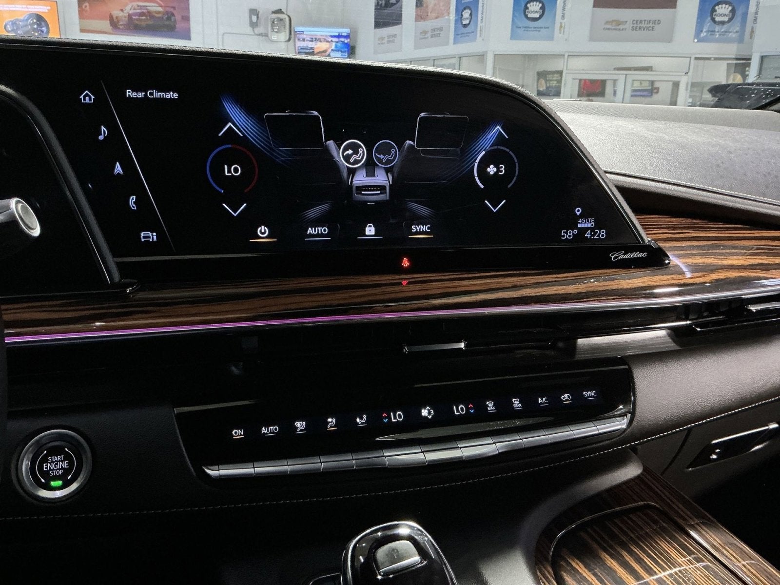 2024 Cadillac Escalade Premium Luxury
