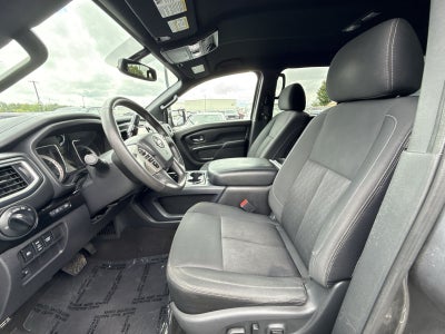 2018 Nissan Titan SV