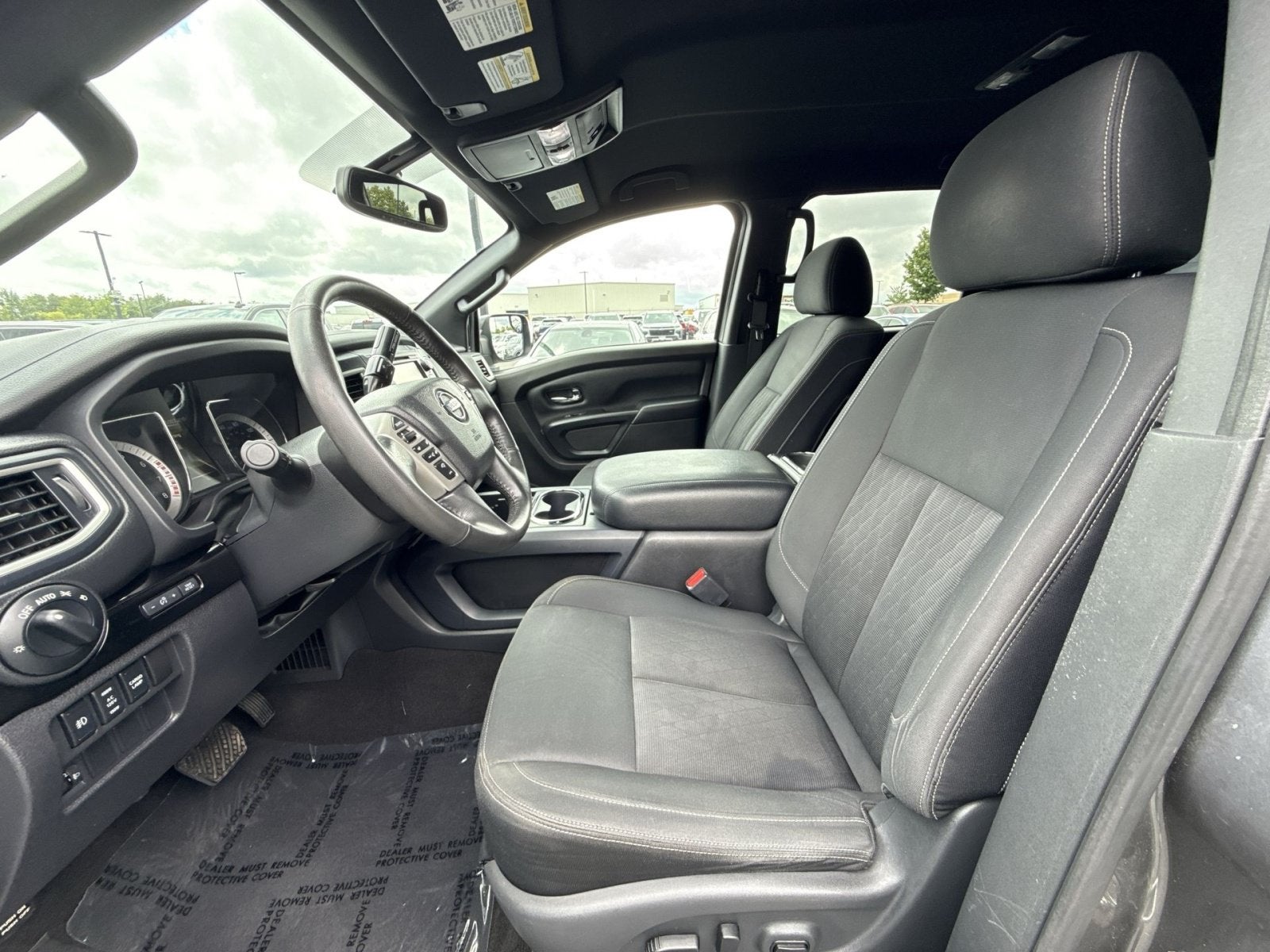 2018 Nissan Titan SV