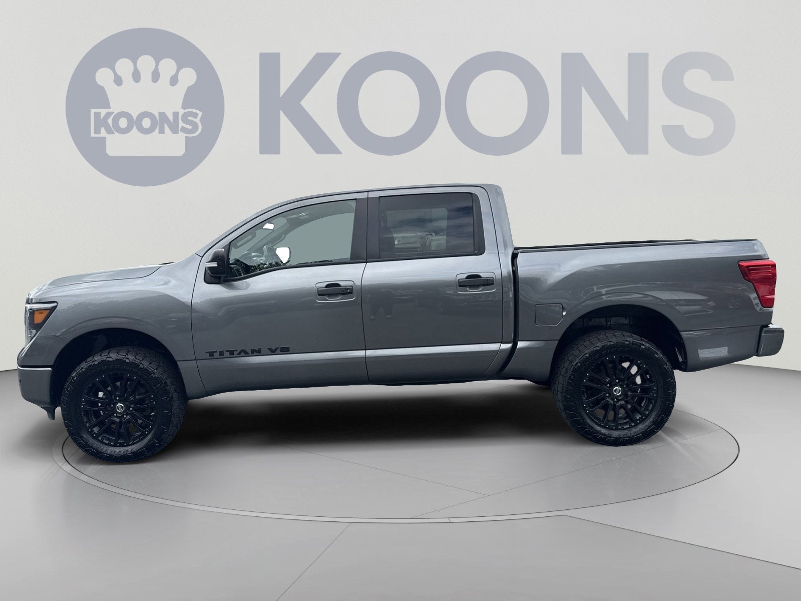 2018 Nissan Titan SV