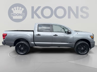 2018 Nissan Titan SV
