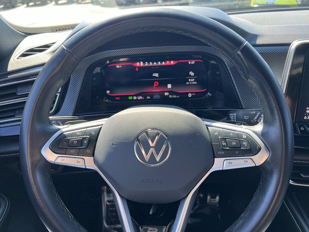 2024 Volkswagen Atlas Cross Sport 2.0T SEL Premium R-Line
