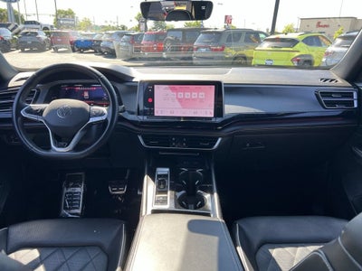 2024 Volkswagen Atlas Cross Sport 2.0T SEL Premium R-Line