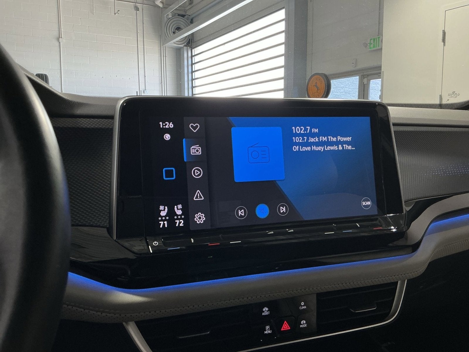 2024 Volkswagen Atlas Cross Sport 2.0T SEL Premium R-Line