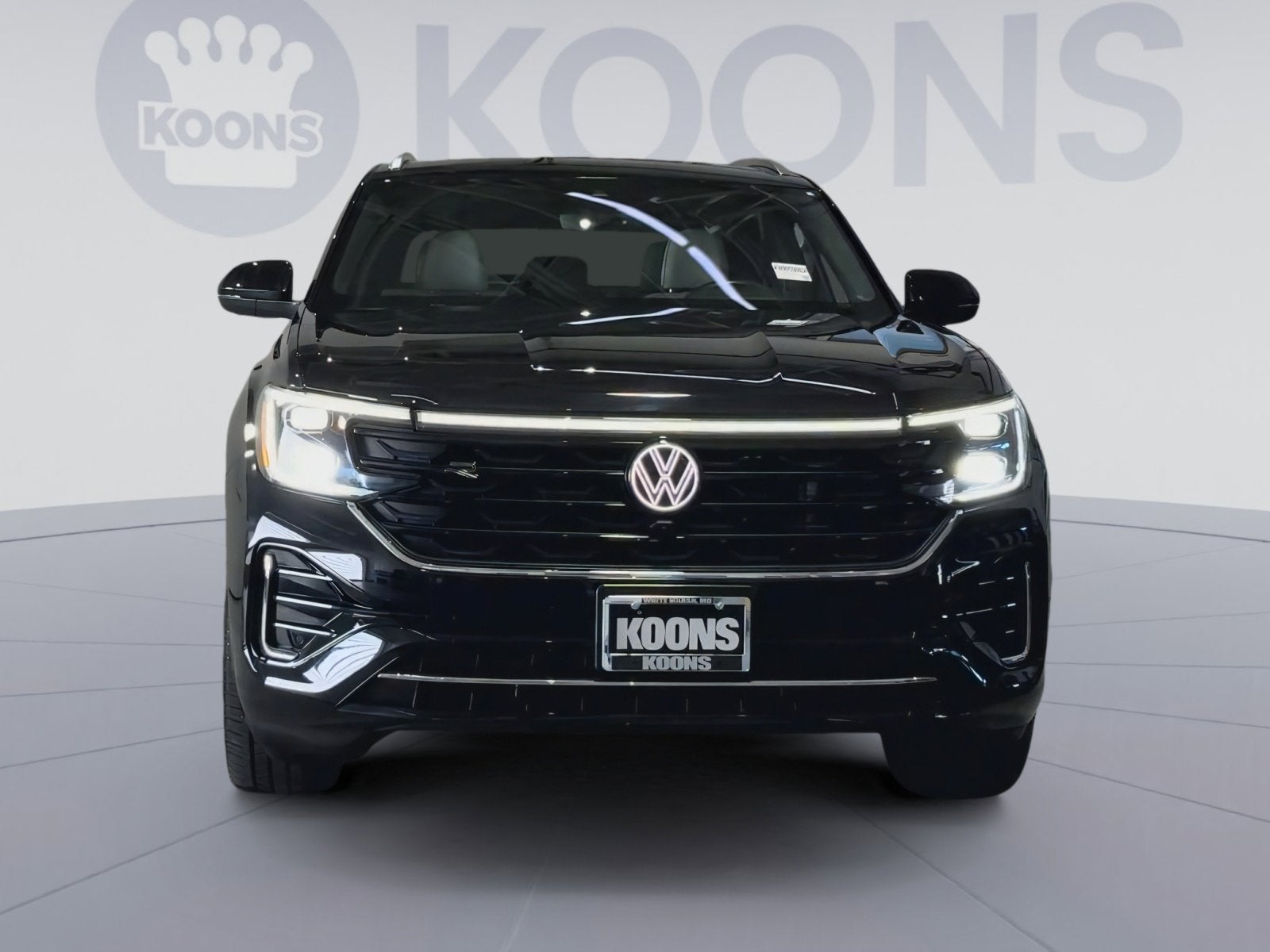 2024 Volkswagen Atlas Cross Sport 2.0T SEL Premium R-Line