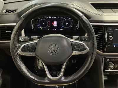 2022 Volkswagen Atlas Cross Sport 3.6L V6 SEL Premium R-Line