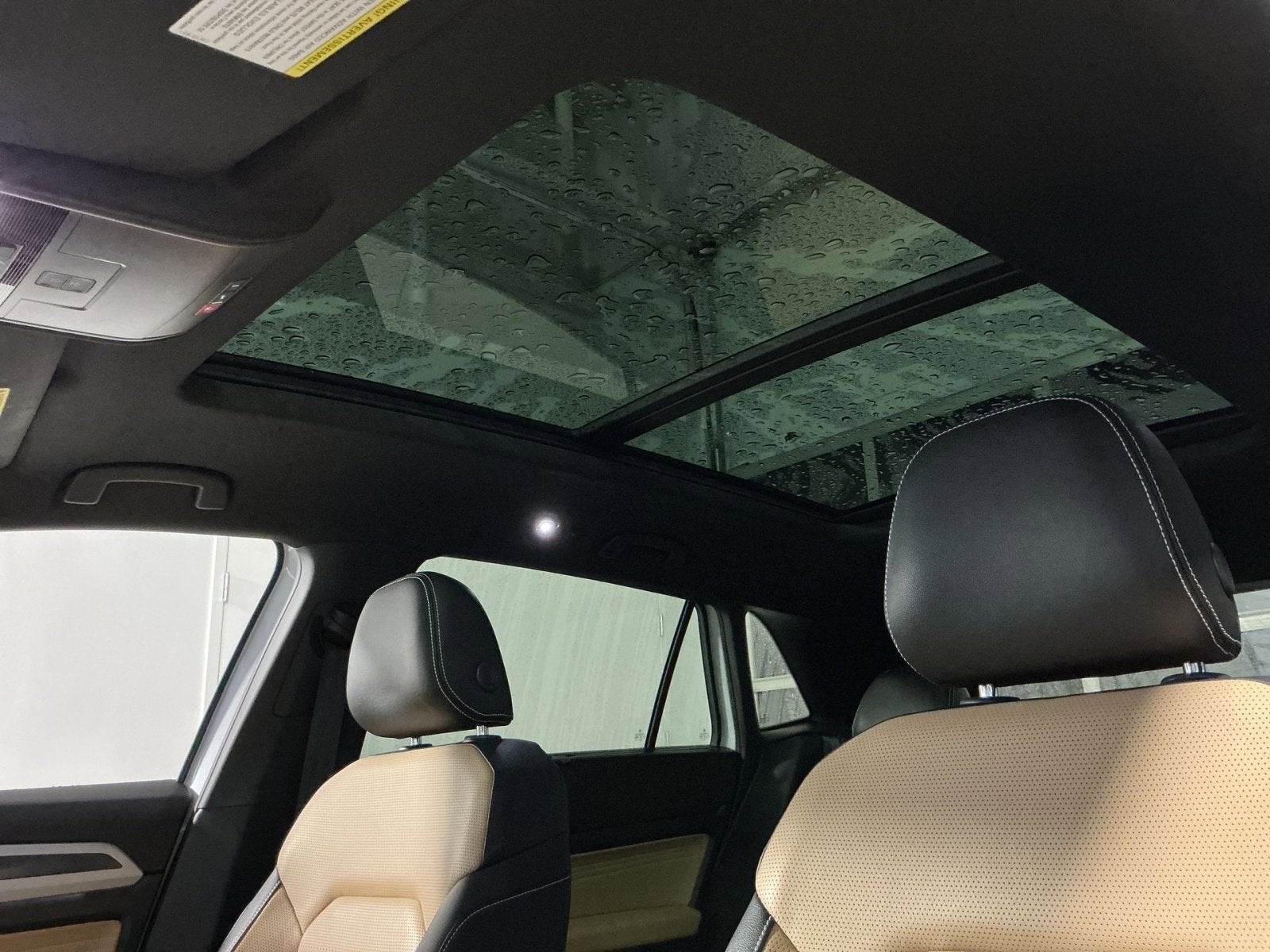 2022 Volkswagen Atlas Cross Sport 3.6L V6 SEL Premium R-Line