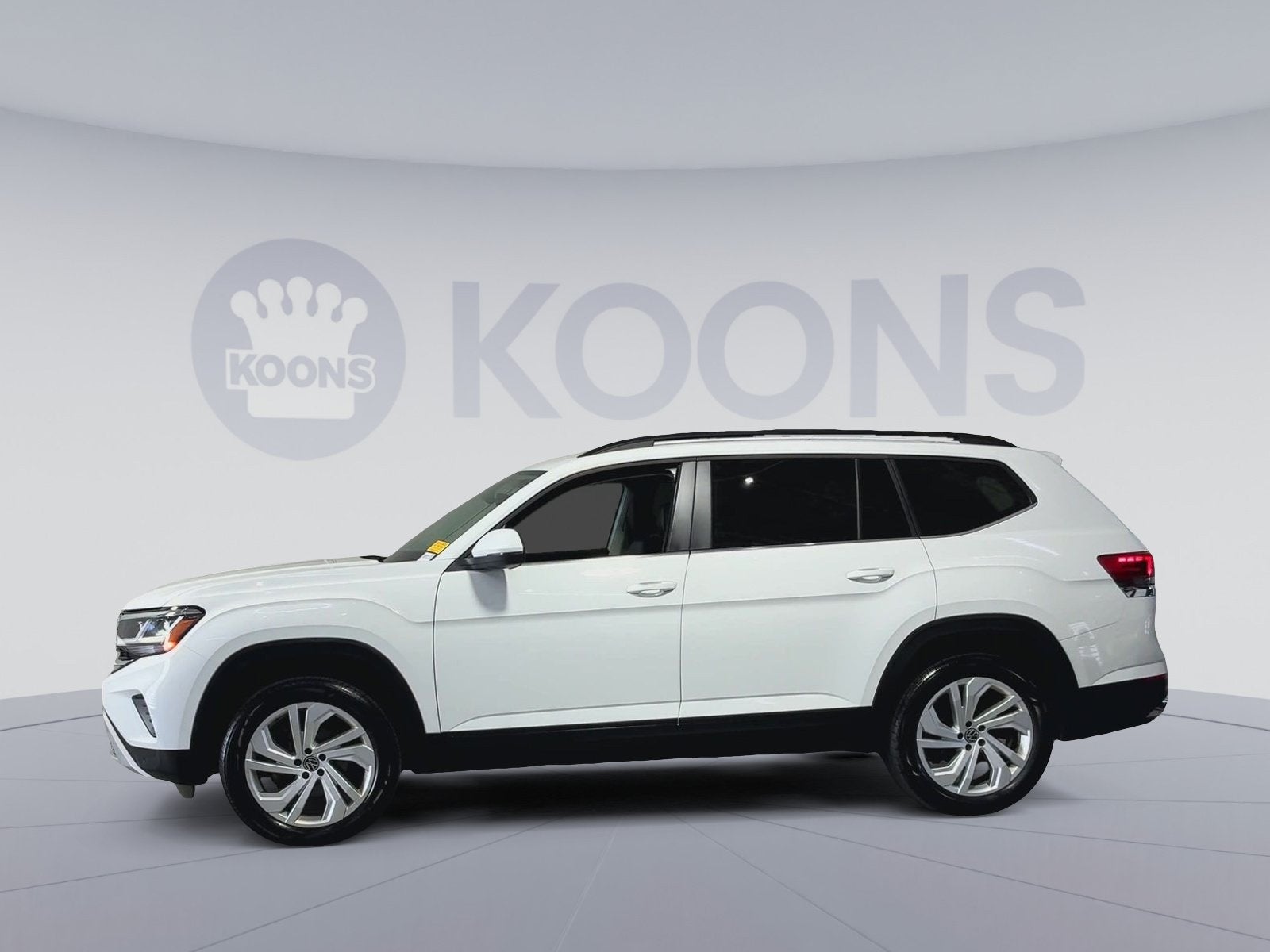 2023 Volkswagen Atlas 3.6L V6 SE w/Technology