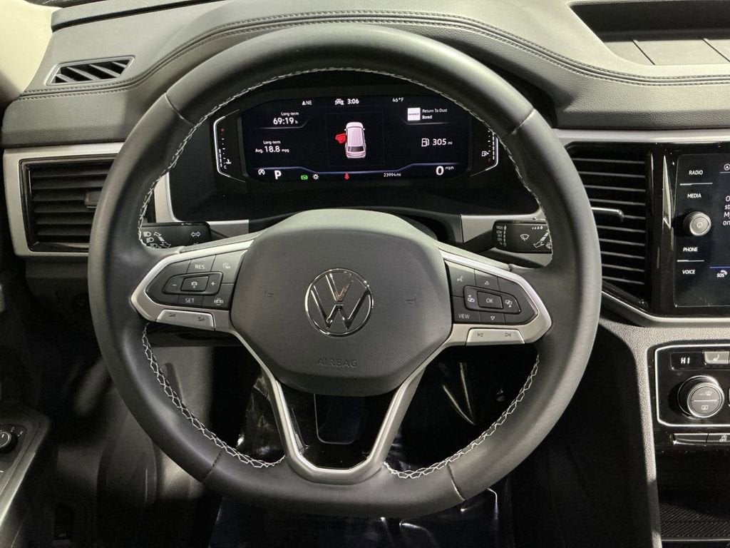 2023 Volkswagen Atlas 3.6L V6 SE w/Technology