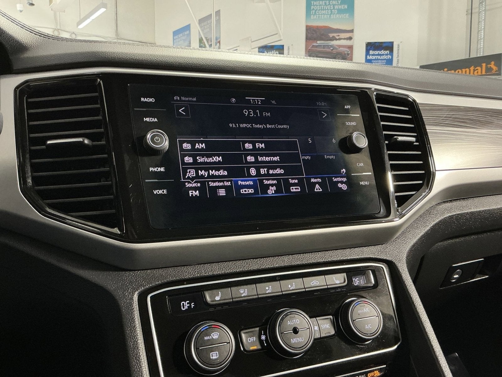 2022 Volkswagen Atlas Cross Sport 3.6L V6 SE w/Technology