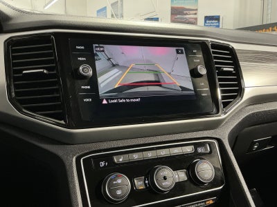 2022 Volkswagen Atlas Cross Sport 3.6L V6 SE w/Technology