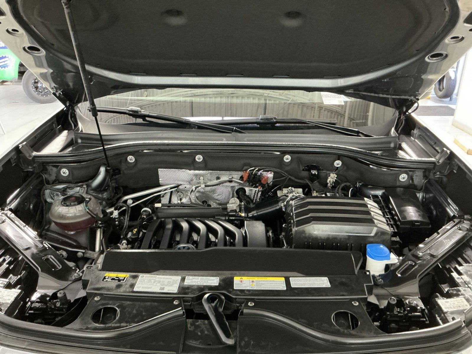 2022 Volkswagen Atlas Cross Sport 3.6L V6 SE w/Technology