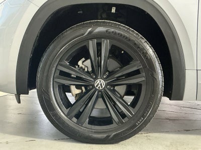 2023 Volkswagen Atlas Cross Sport 2.0T SEL R-Line Black