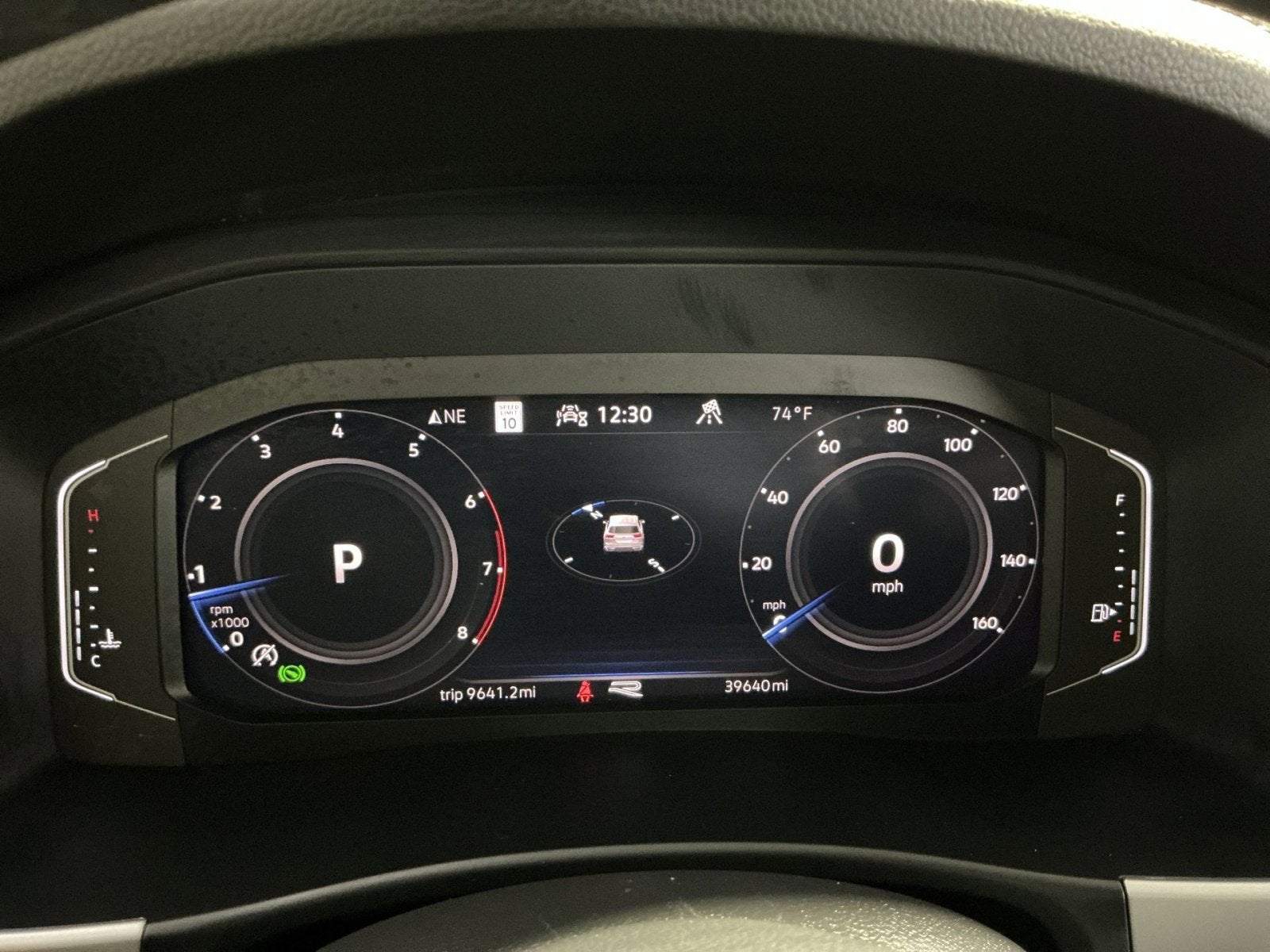 2023 Volkswagen Atlas Cross Sport 2.0T SEL R-Line Black