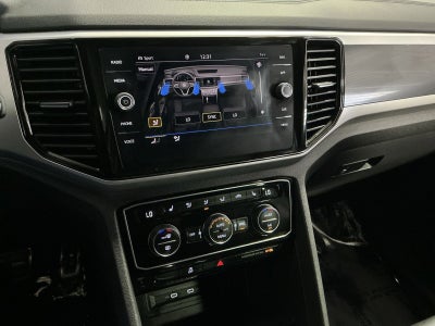 2023 Volkswagen Atlas Cross Sport 2.0T SEL R-Line Black