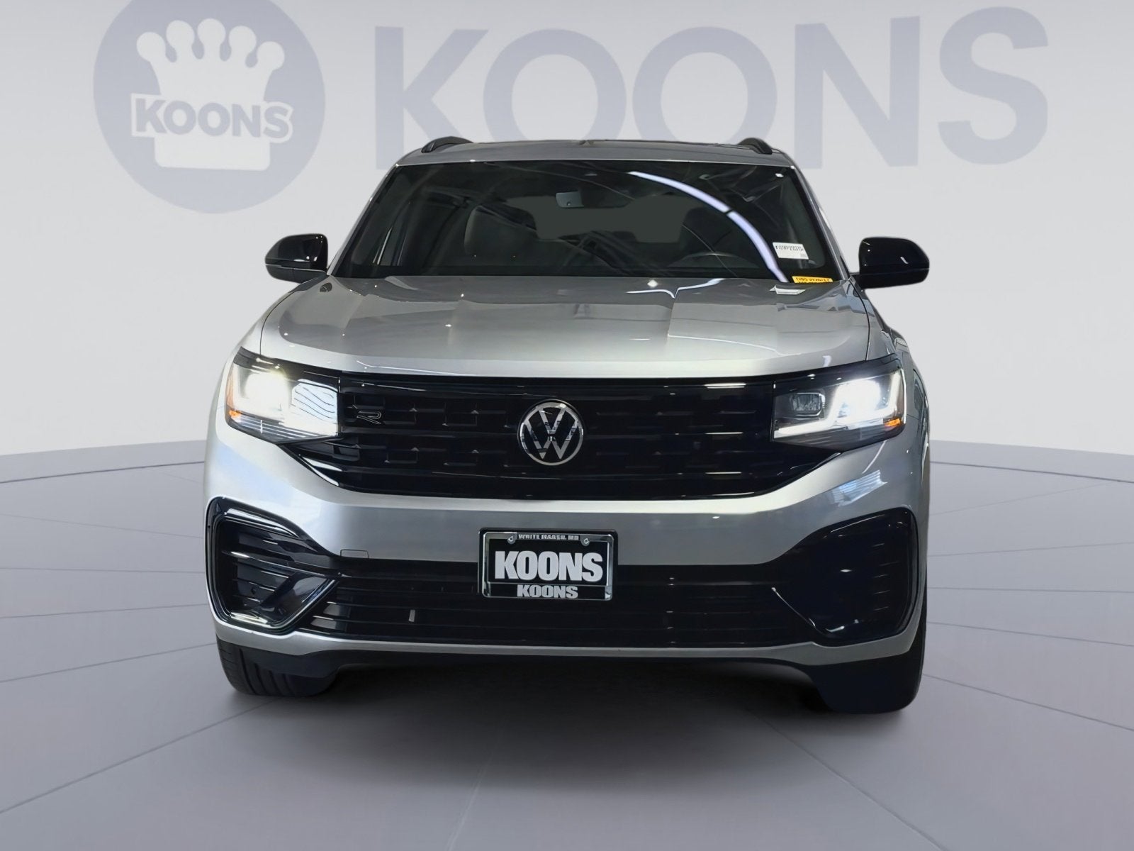 2023 Volkswagen Atlas Cross Sport 2.0T SEL R-Line Black