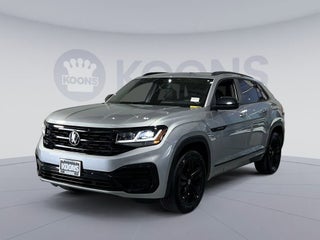 2023 Volkswagen Atlas Cross Sport 2.0T SEL R-Line Black