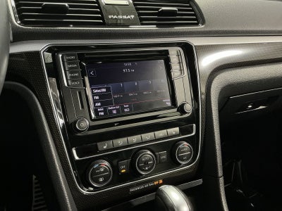 2018 Volkswagen Passat V6 GT