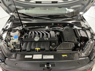 2018 Volkswagen Passat V6 GT