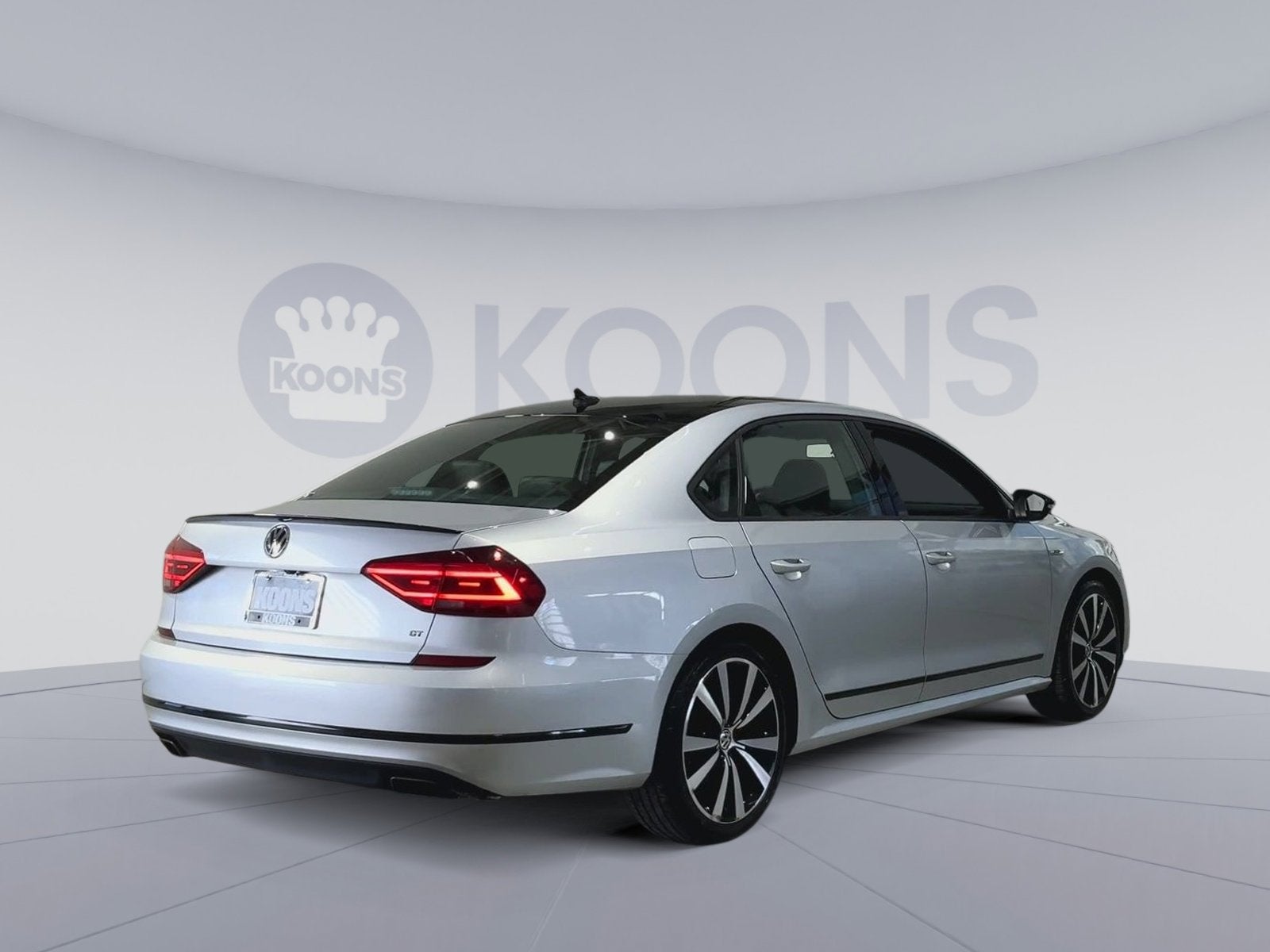 2018 Volkswagen Passat V6 GT