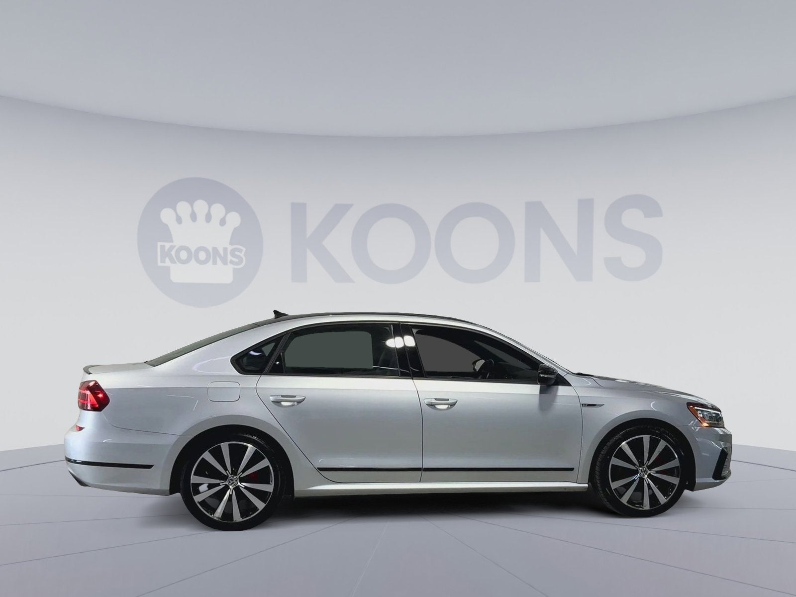 2018 Volkswagen Passat V6 GT