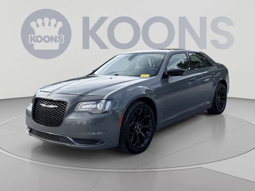 2019 Chrysler 300 Touring