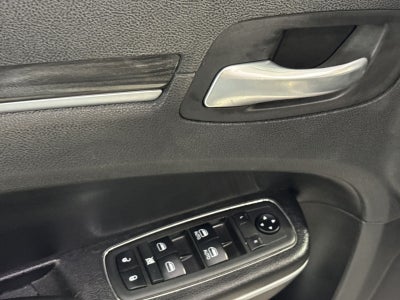 2019 Chrysler 300 Touring