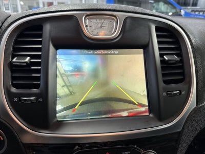 2019 Chrysler 300 Touring