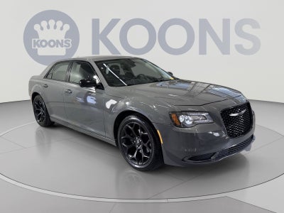 2019 Chrysler 300 Touring