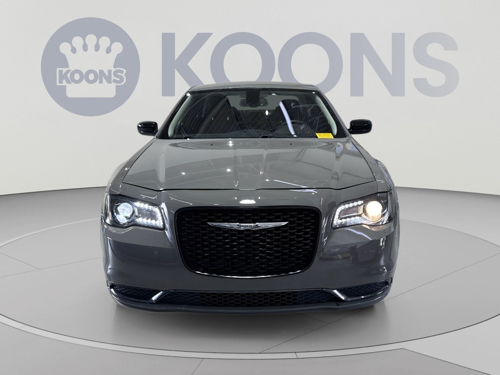 2019 Chrysler 300 Touring