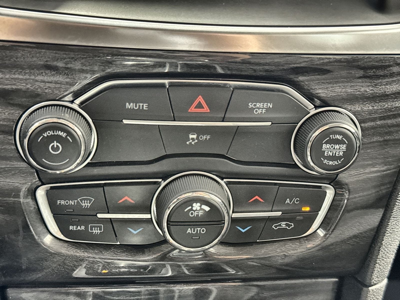 2019 Chrysler 300 Touring