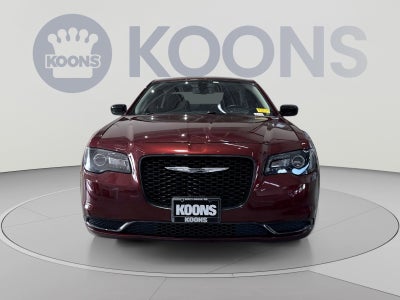 2019 Chrysler 300 Touring