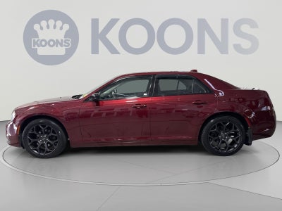 2019 Chrysler 300 Touring