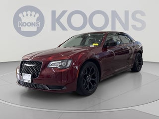 2019 Chrysler 300 Touring