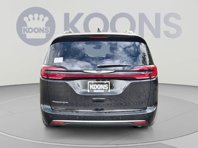 2026 Chrysler Pacifica Pinnacle