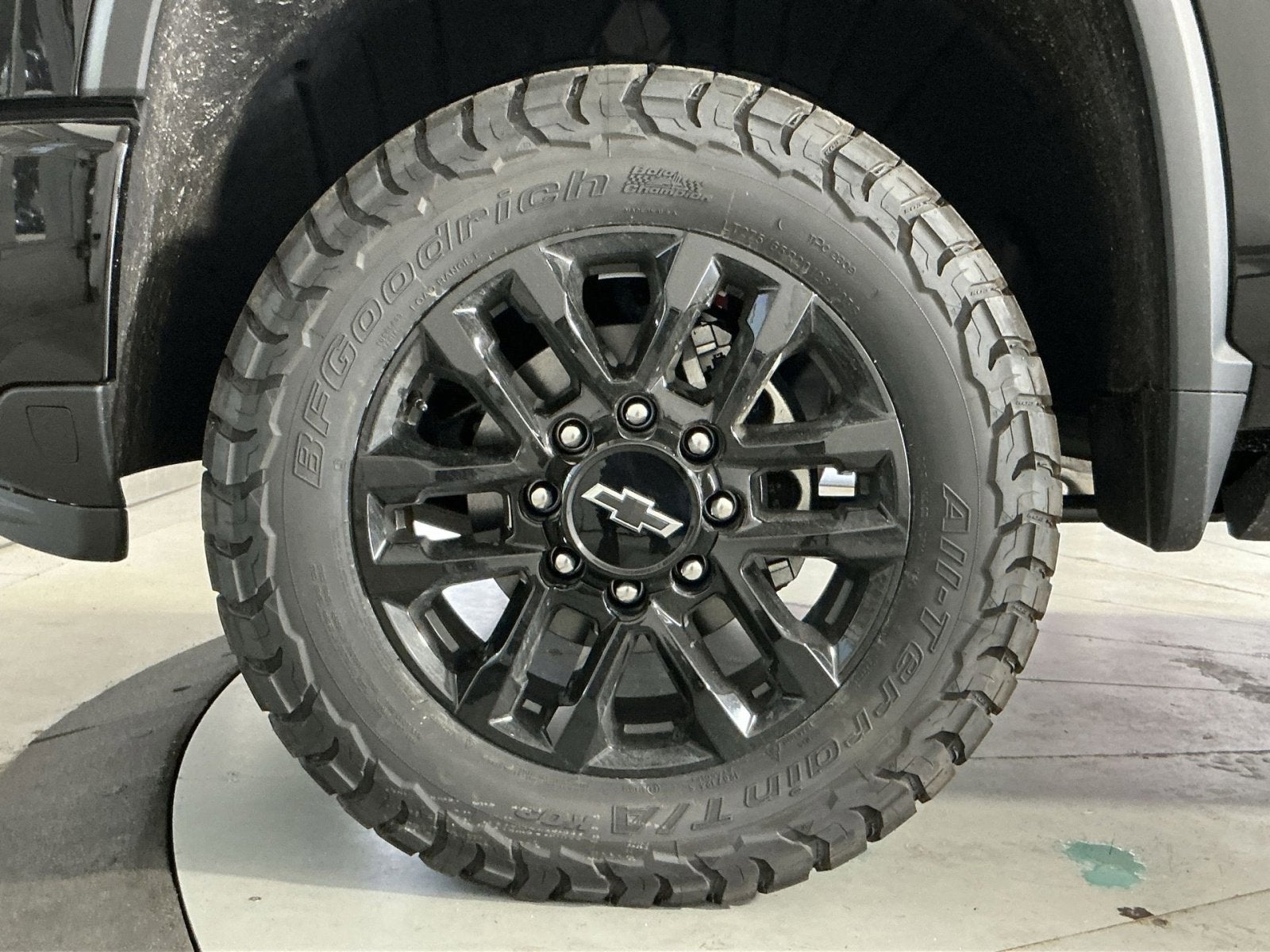 2026 Chevrolet Silverado 2500 HD High Country - Photo 10