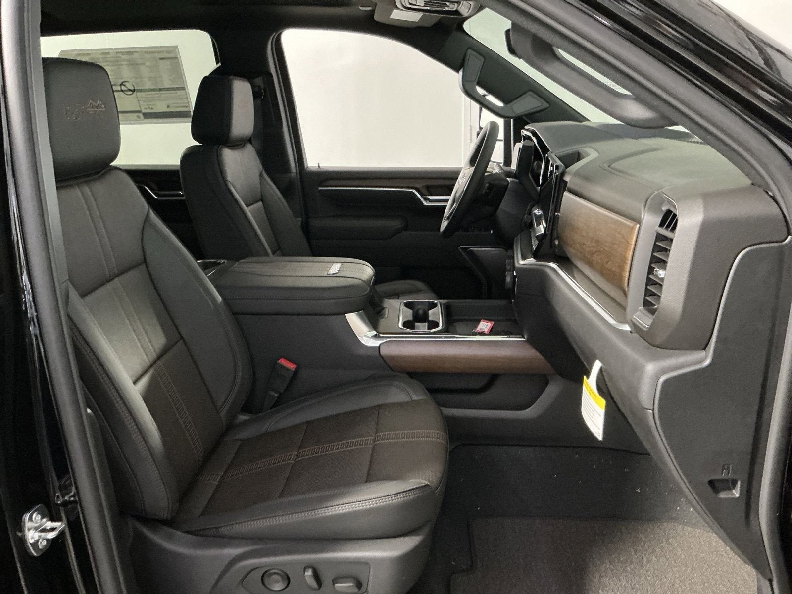 2026 Chevrolet Silverado 2500 HD High Country - Photo 23