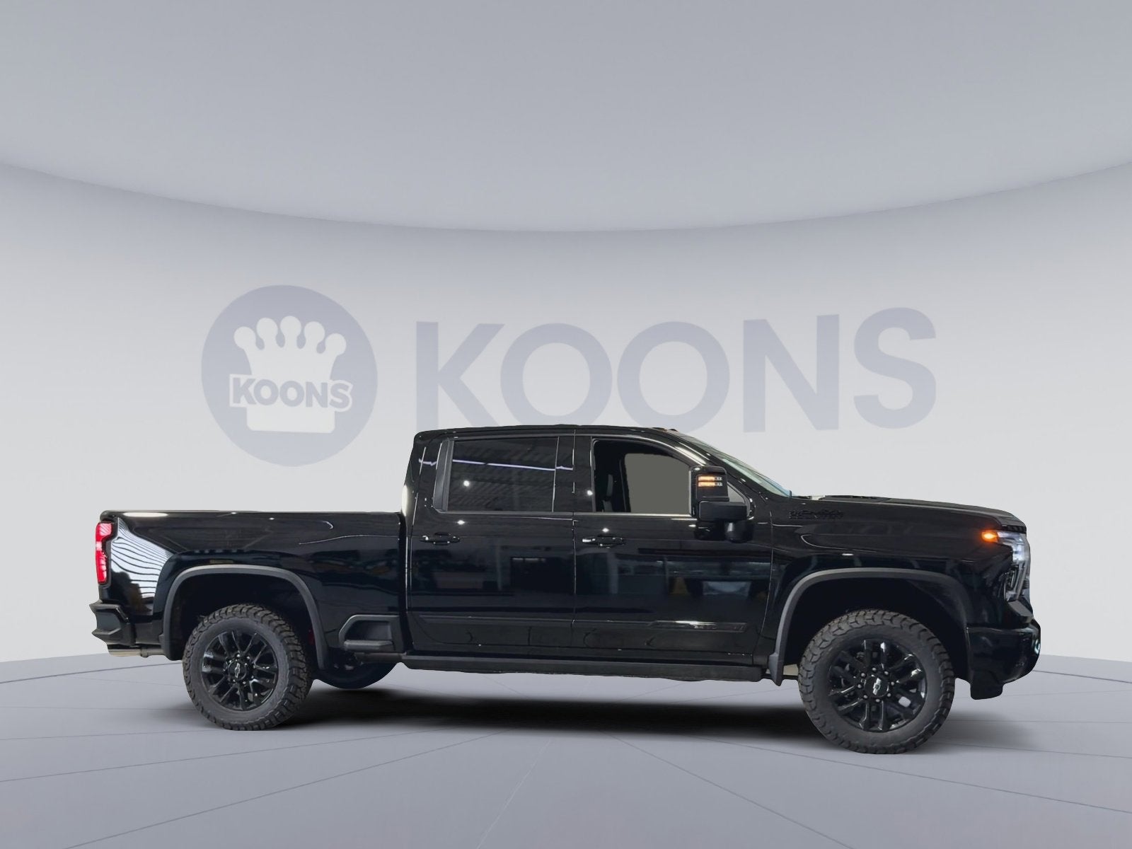 2026 Chevrolet Silverado 2500 HD High Country - Photo 9