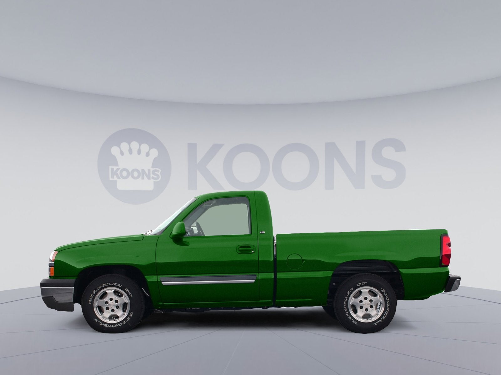 2004 Chevrolet Silverado 1500 LS